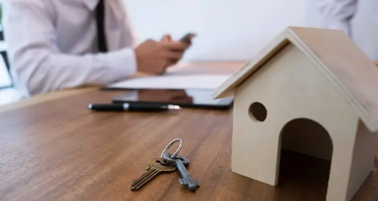 change letting agent mid tenancy